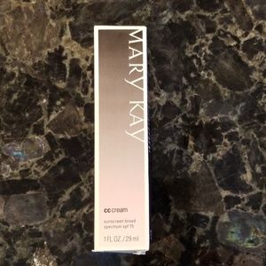 NWB Mary Kay CC cream
